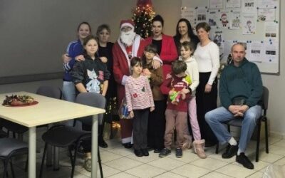 Djed Božićnjak posjetio Udrugu